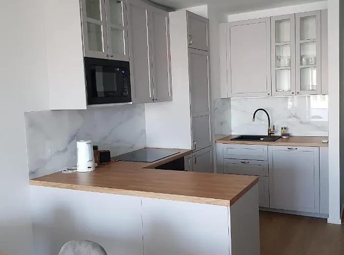 Wylom 8 Познань